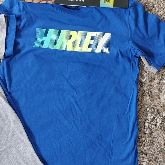 New Hurley boys shirts set of 2 size 14/16 - Picture 2 of 6